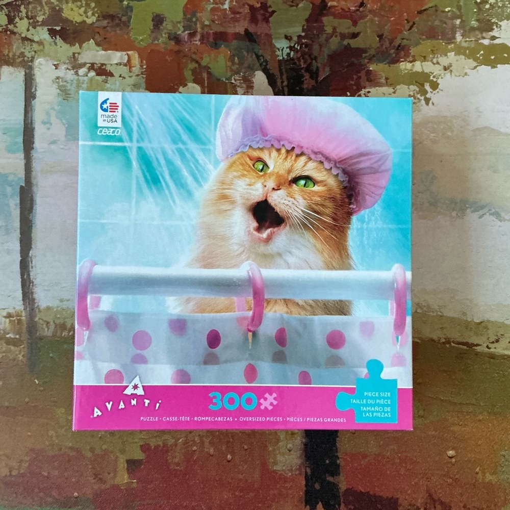 ⭐️SEALED BRAND NEW PUZZLE PUZZLE - 300 Pieces Showering Cat